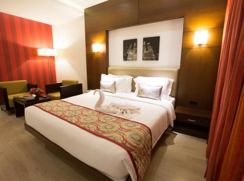 Book Junior Suite Double Occupancy room in Coimbatore