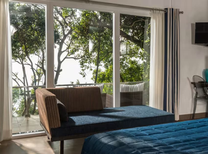 Book S Cabin room in Karwar