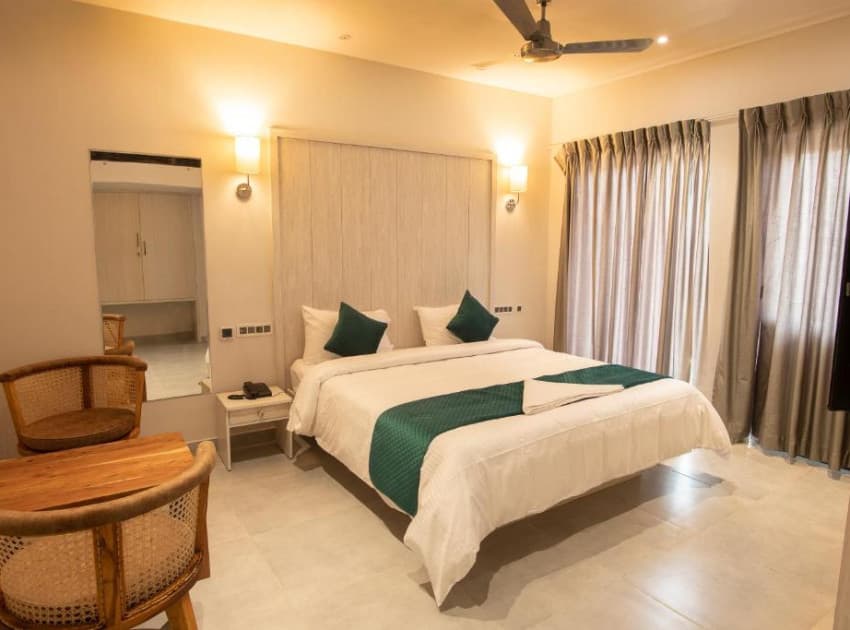 Book STANDARD TRIPLE ROOMS room in Kanyakumari