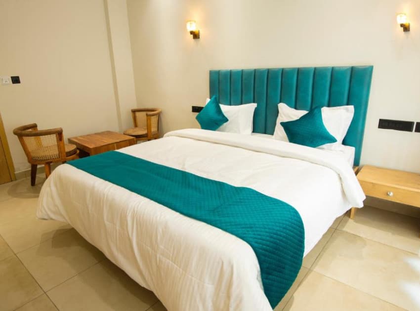 Book DELUXE  DOUBLE ROOMS room in Kanyakumari