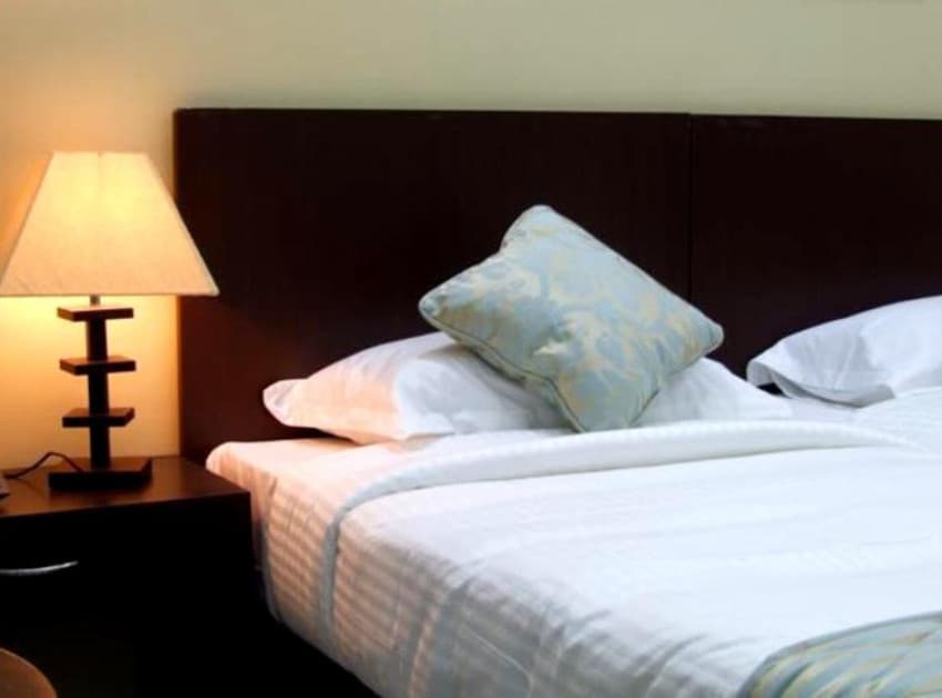 Book Twin Double Bedroom room in Chennai