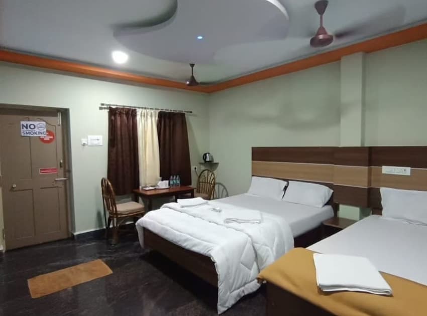 Book Deluxe Double Room room in Mahabalipuram
