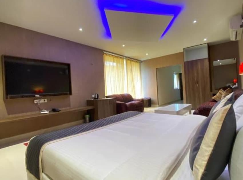 Book Deluxe Room room in Mahabalipuram