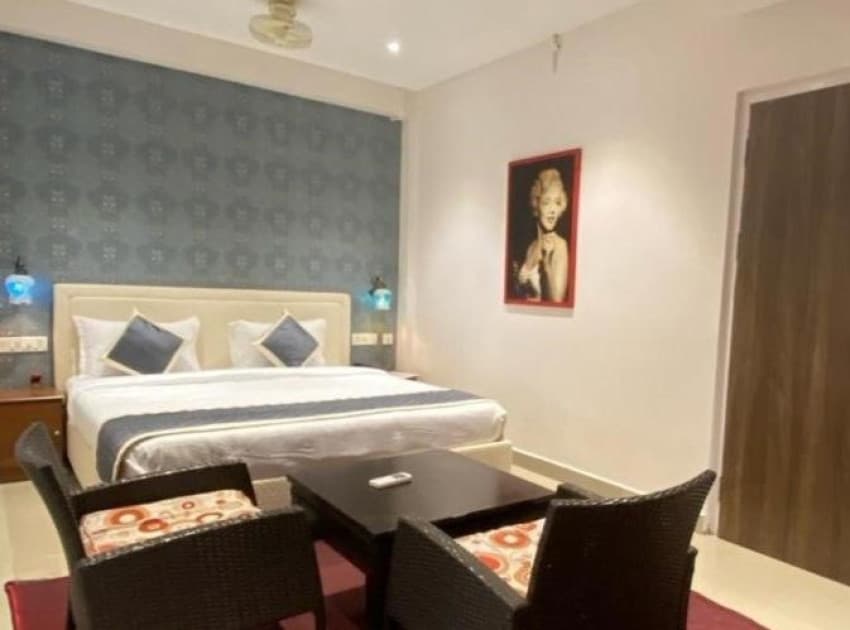 Book Double Room with Garden View room in Mahabalipuram