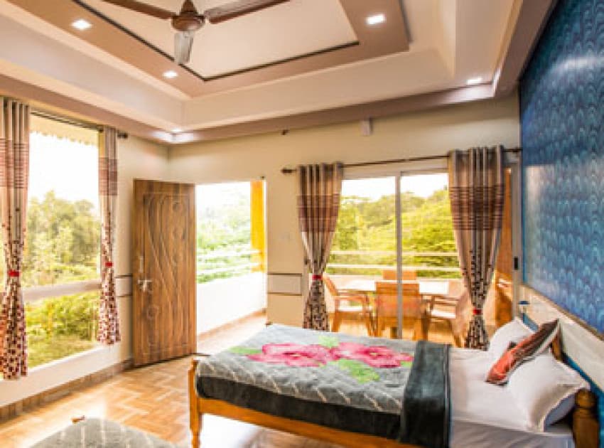 Book Double Room room in Masinagudi