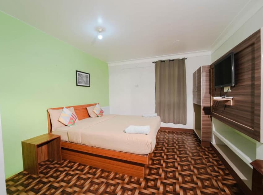 Book Standard Double Room room in Ooty