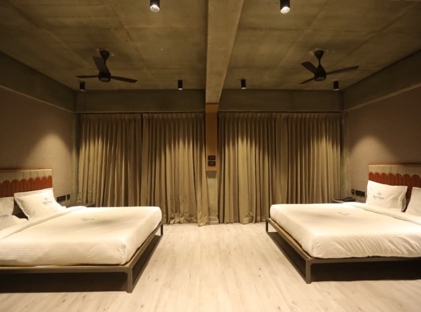 Book QUAD ROOM WITH VALLEY VIEW BALCONY room in Valparai