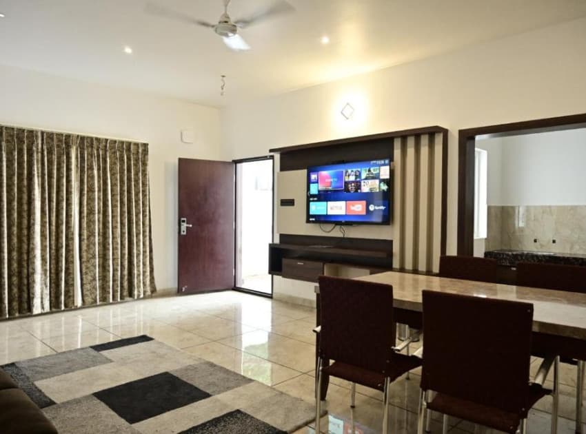 Book Family Suite room in Yelagiri