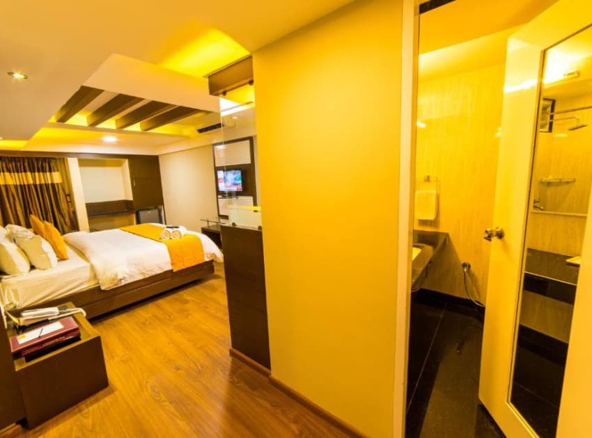 Book Standard Single room in Madurai