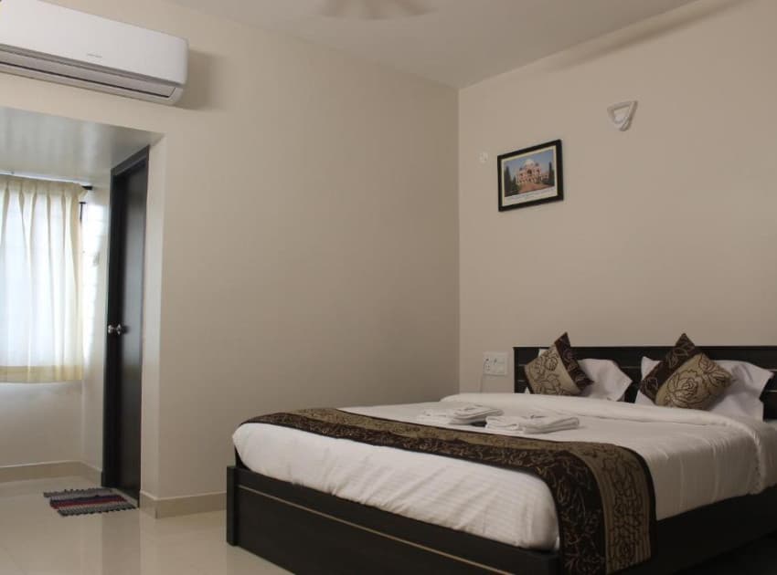 Book EXECUTIVE ROOM room in Madurai