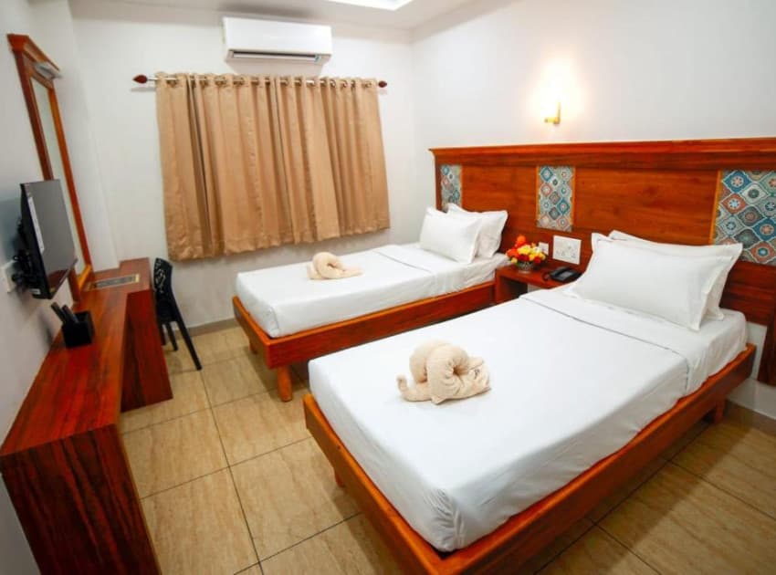 Book SILVER SUITE DOUBLE OCCUPANCY room in Thanjavur