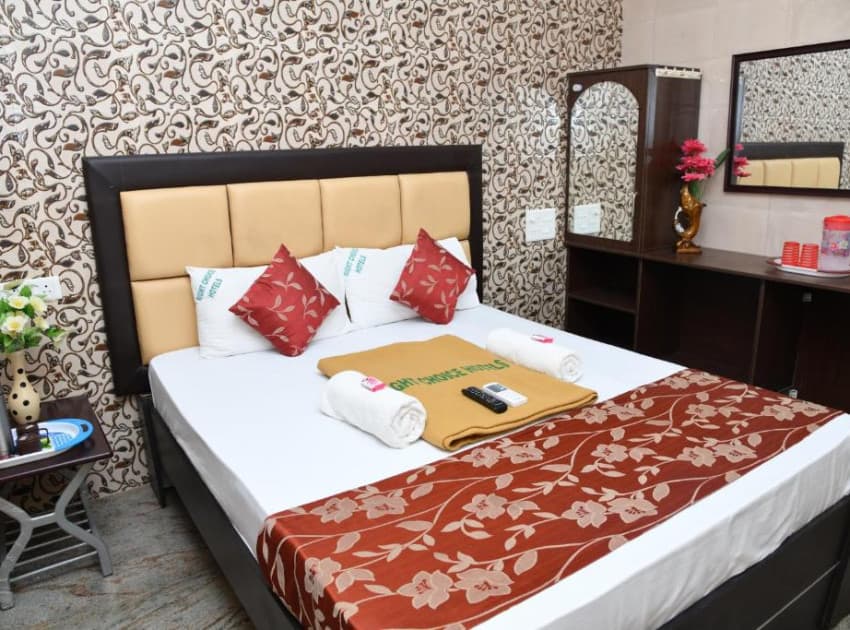 Book Double Bed Non A/C room in Rameswaram