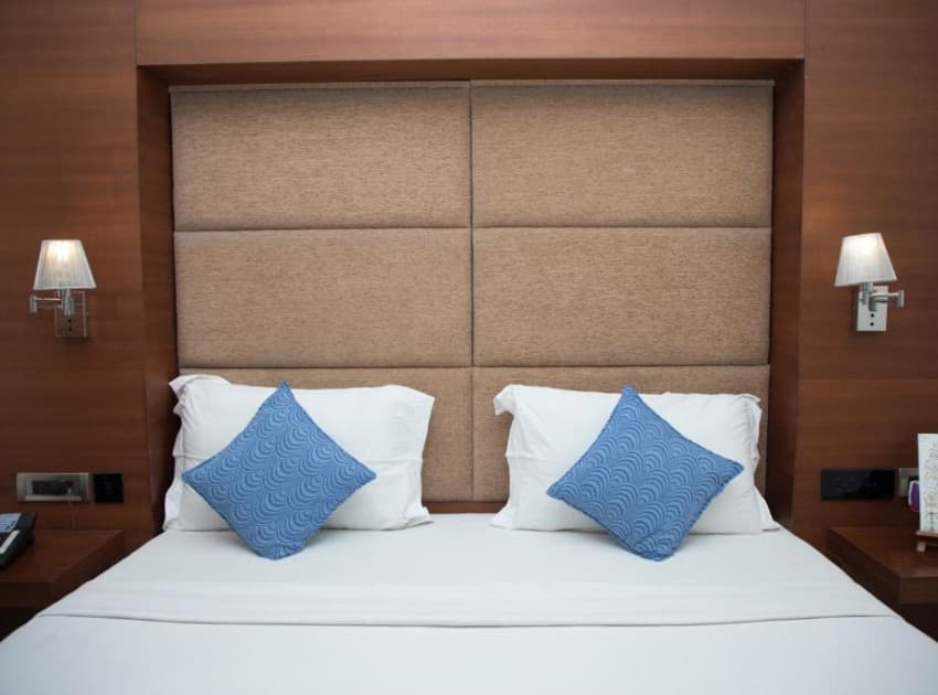 Book Presidential Suite Double room in Madurai