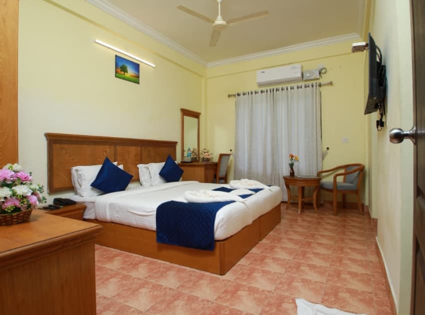 Book Deluxe  AC Room room in Varkala