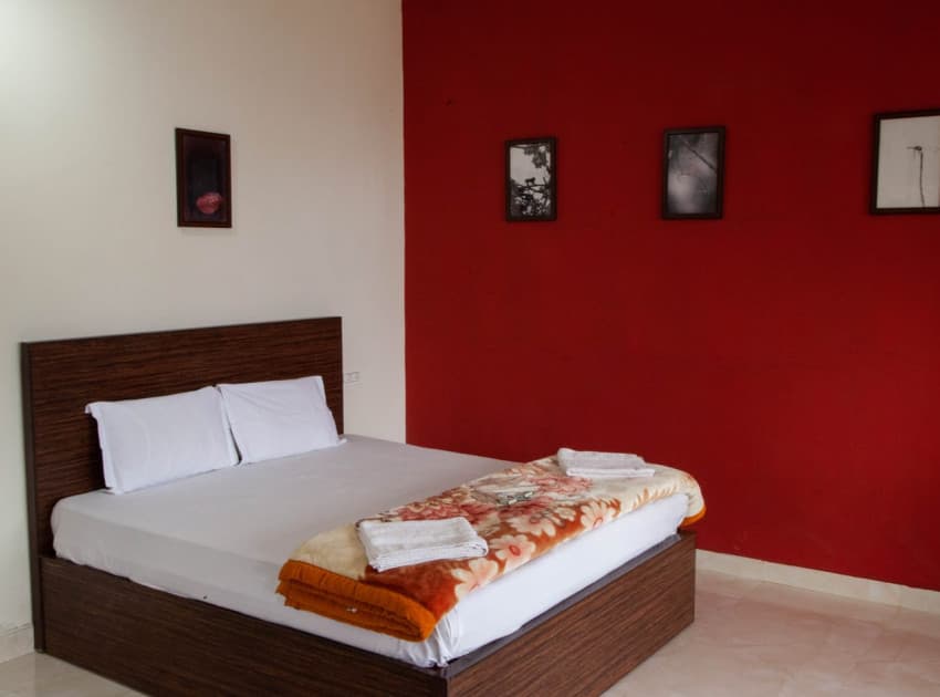 Book Family Room room in Valparai