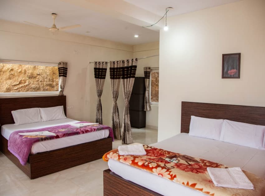 Book Family Room room in Valparai