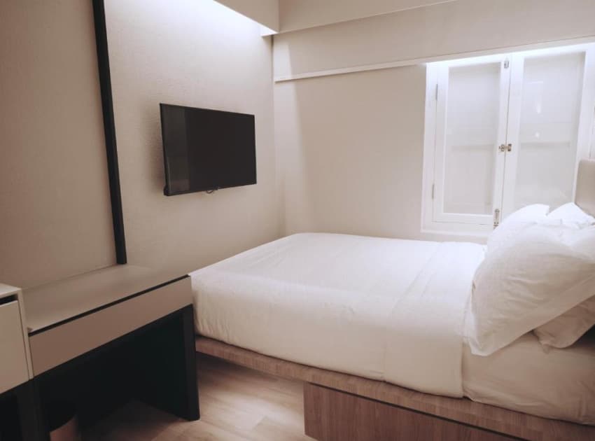 Book Standard Queen Room room in Singapore