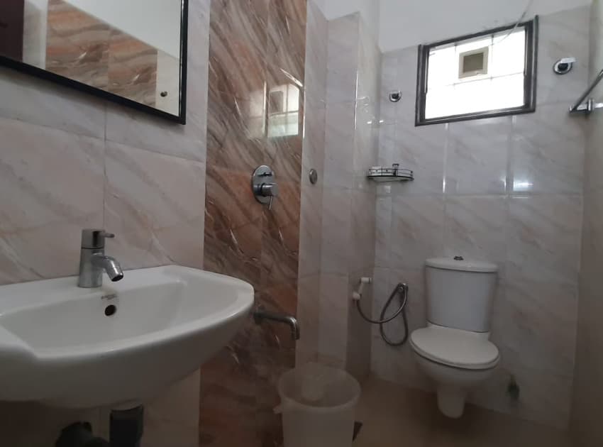 Book Mini Suite AC room in Guruvayur