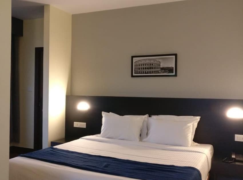 Book Deluxe Room room in Kodaikanal