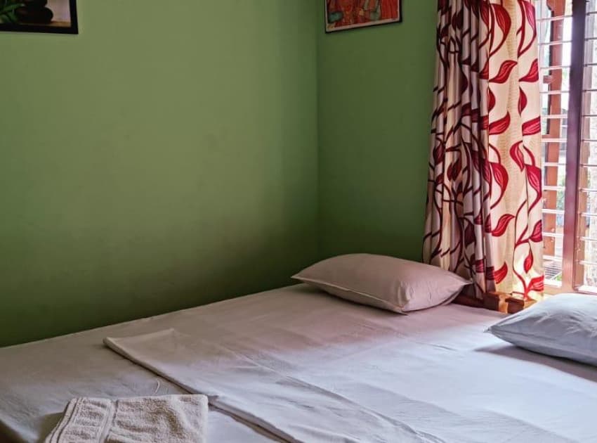 Book Standard Non AC Room room in Varkala