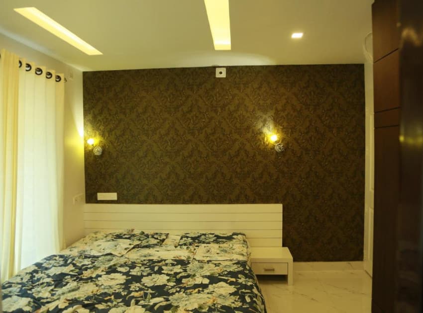 Book Standard Double Room room in Guruvayur