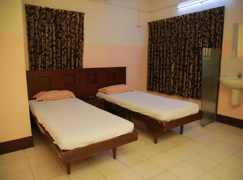 Book Standard Double Room room in Guruvayur