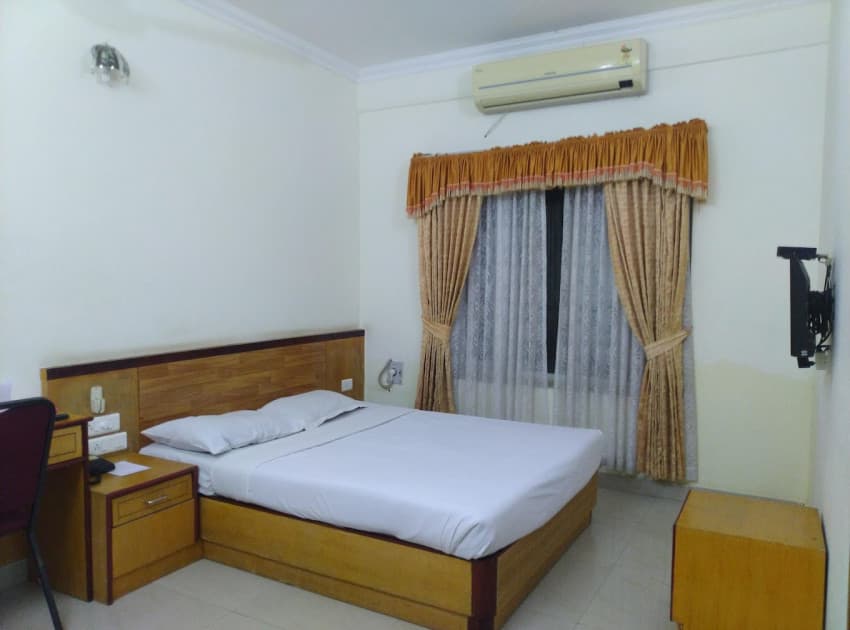 Book Standard Double Room room in Guruvayur
