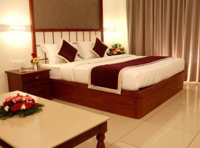Book Standard Double Room room in Guruvayur