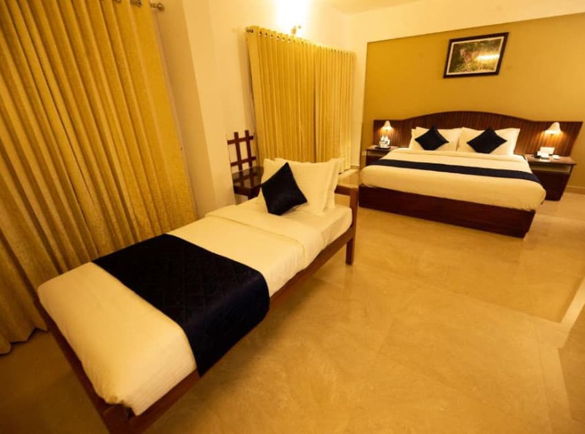 Book Standard Double Room room in Guruvayur