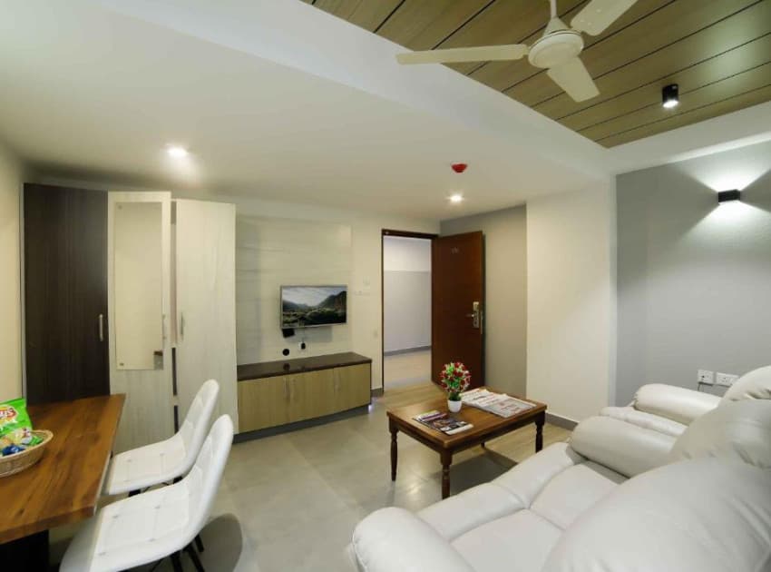 Book Standard Double Room room in Guruvayur