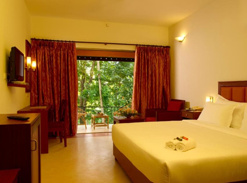 Book AC Jungle Room room in Thekkady