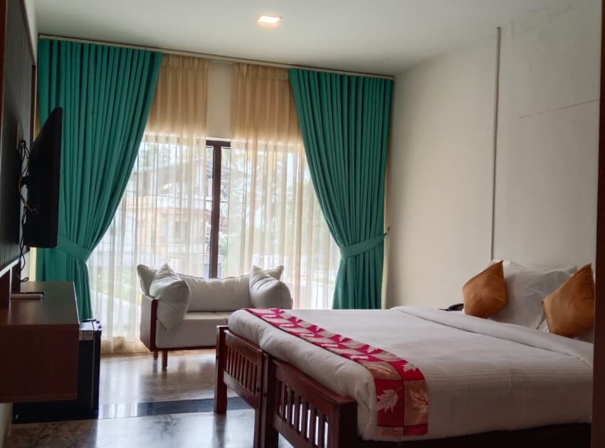 Book standard Double room room in Varkala