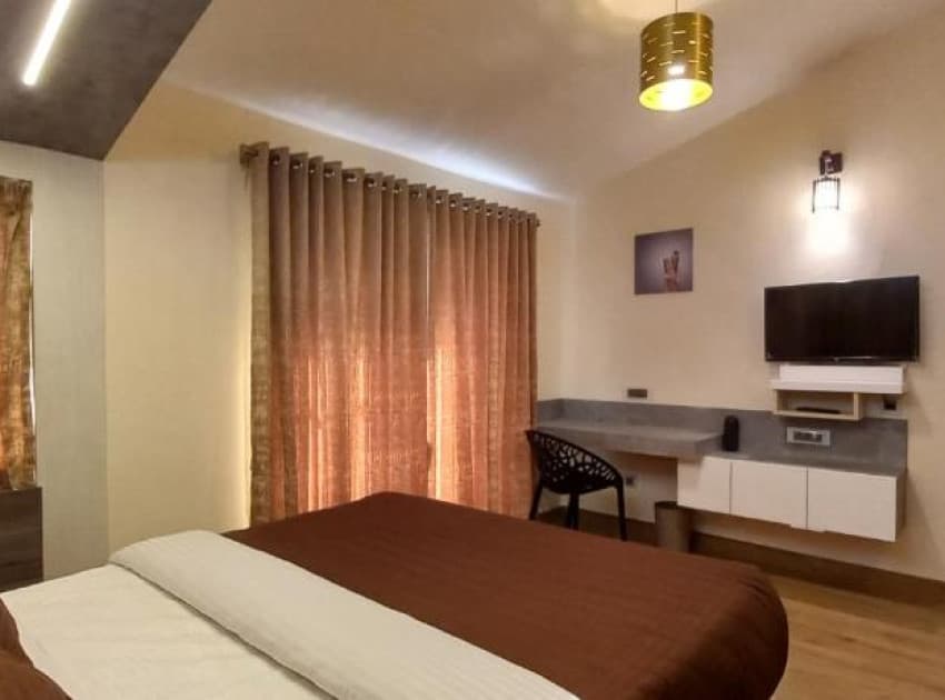 Book Deluxe Double Room room in Kodaikanal