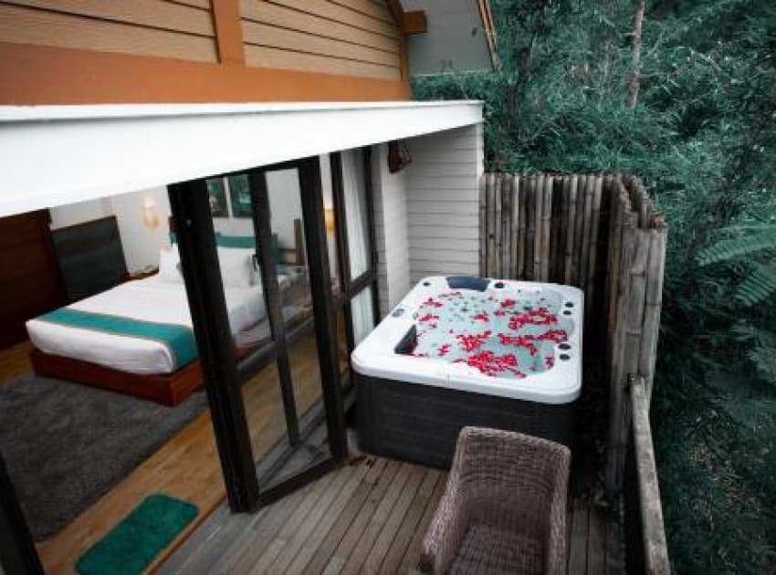 Book Jacuzzi Villa room in Wayanad