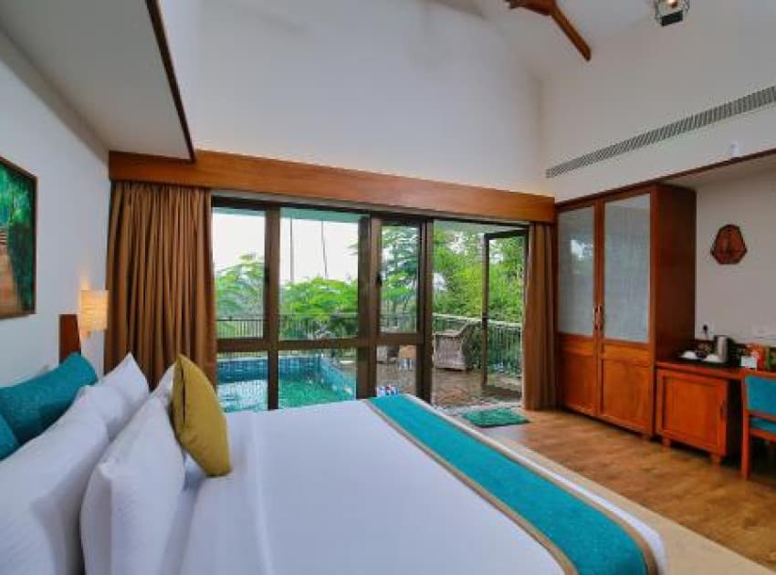 Book Pool Villa room in Wayanad