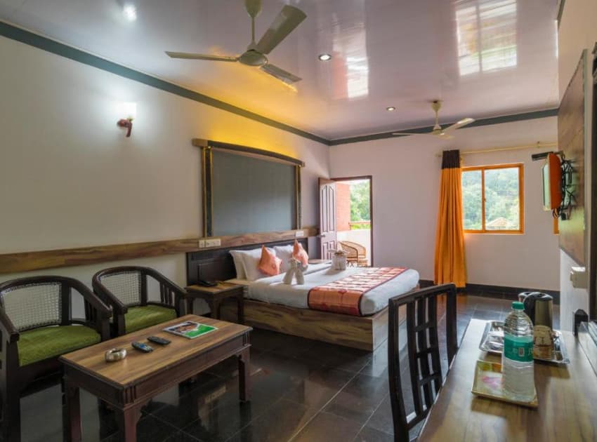 Book Green View Deluxe Non AC Room room in Wayanad