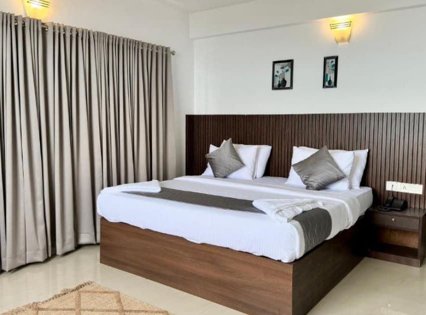 Book Junior Suite room in Munnar