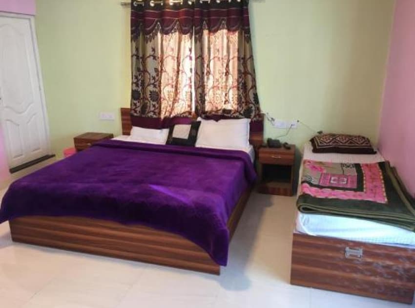 Book Triple Room room in Ooty