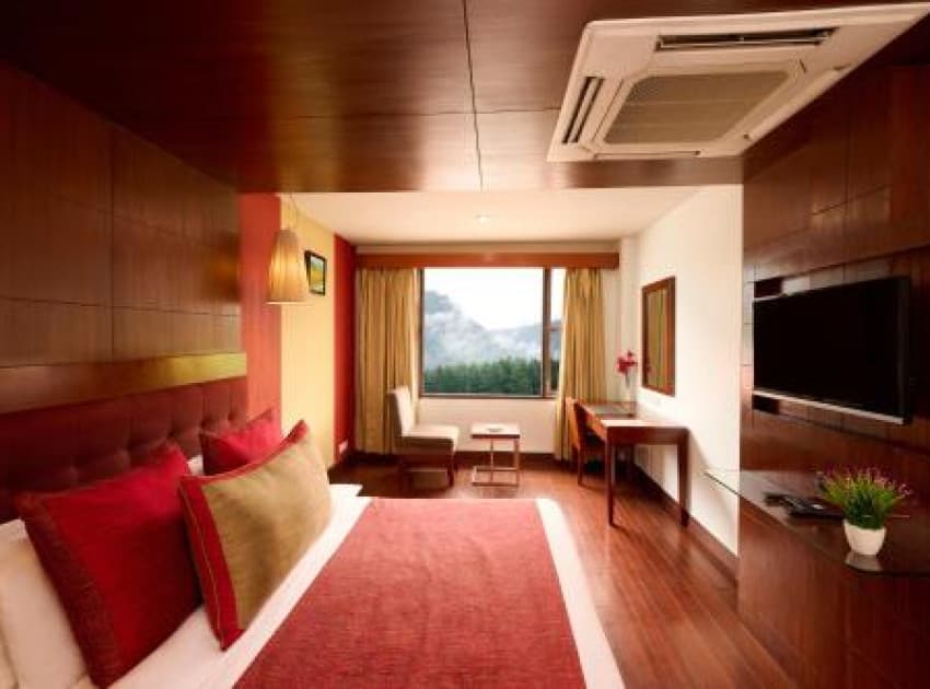 Book Deluxe Room room in Manali