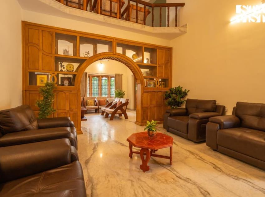 Book 5 Bed Bed Room Deluxe Villa room in Munnar