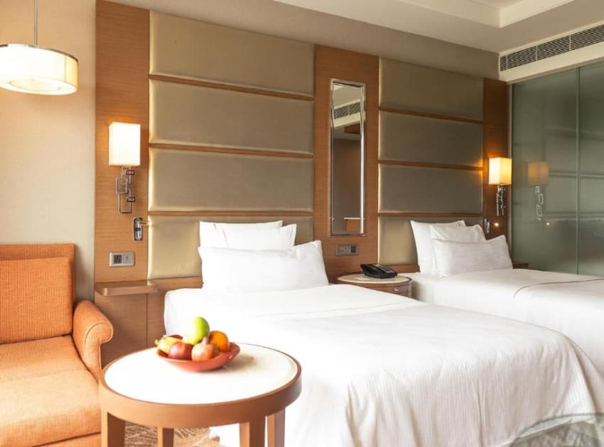 Book Executive Twin Guest Room with Executive Lounge Access room in Chennai