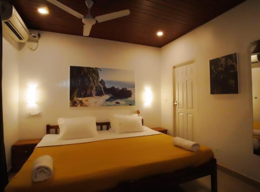 Book Deluxe Double Room room in Alappuzha