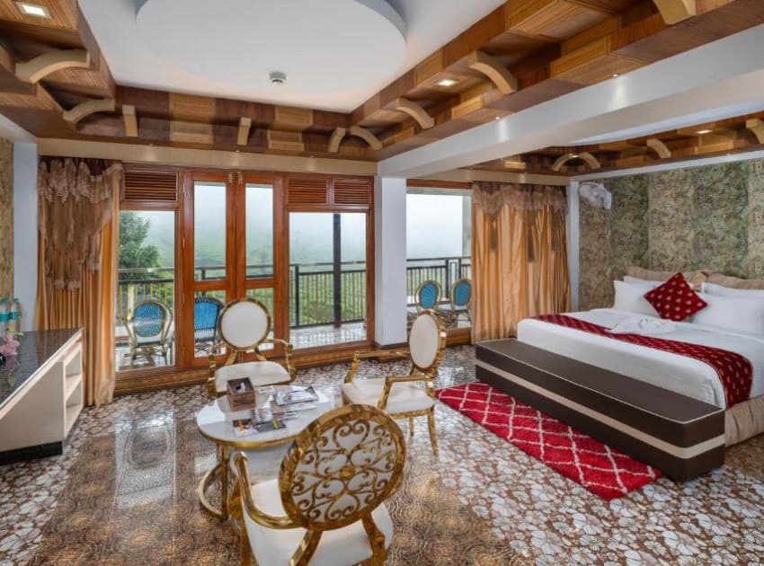 Book Presidential Suite room in Munnar