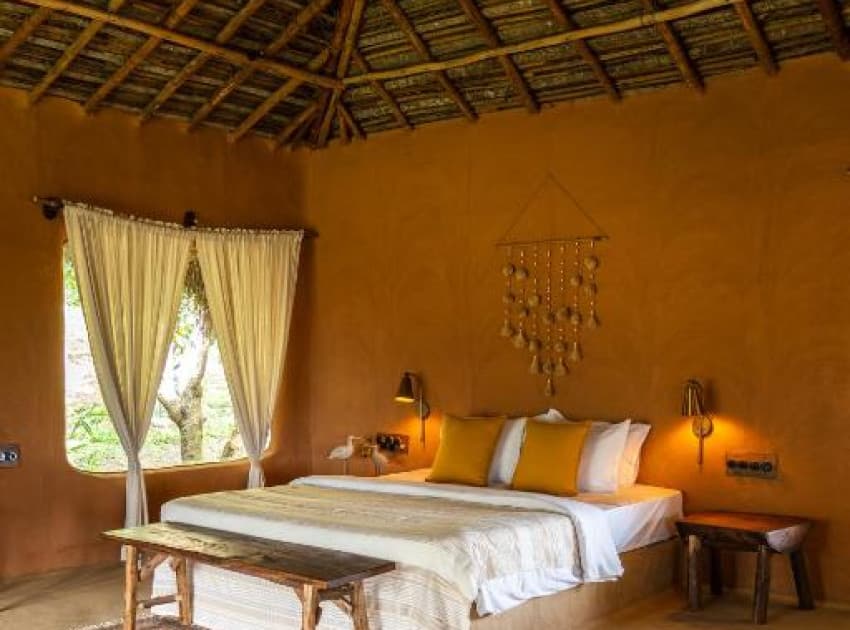 Book Family Room with Bath room in Munnar