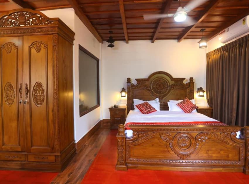 Book Queen Suite room in Munnar
