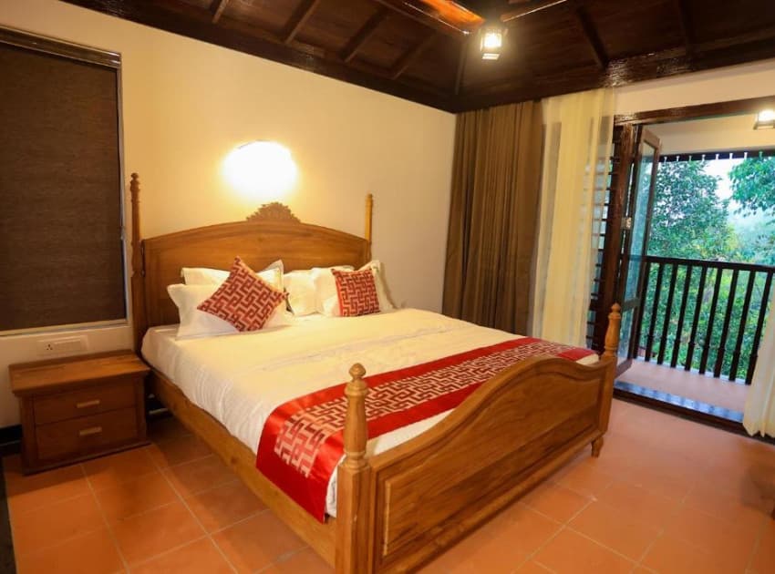 Book Superior Suite room in Munnar