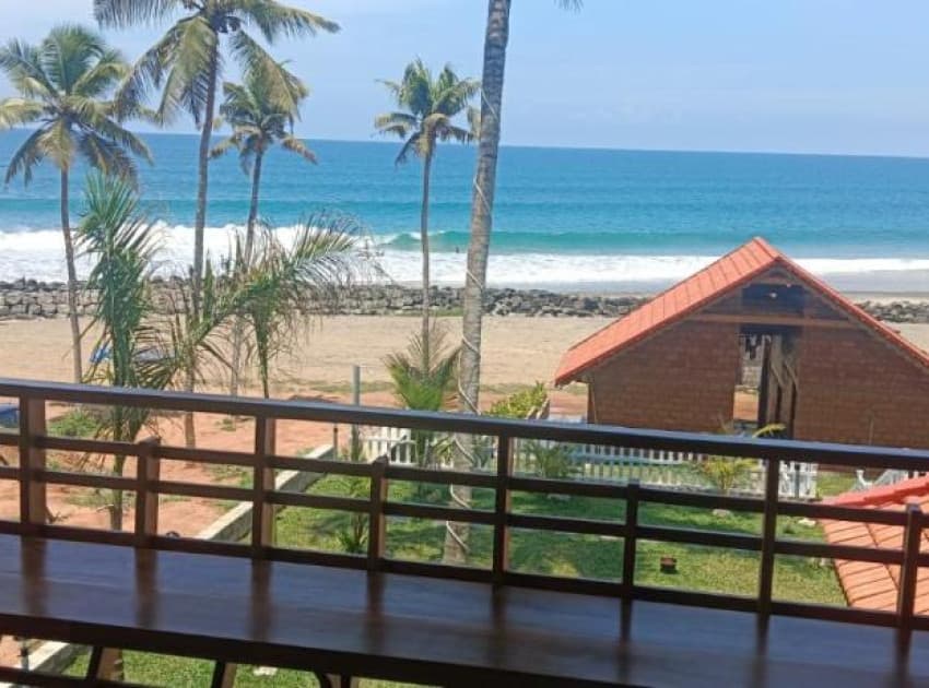 Book Deluxe Double Room with Sea View room in Varkala