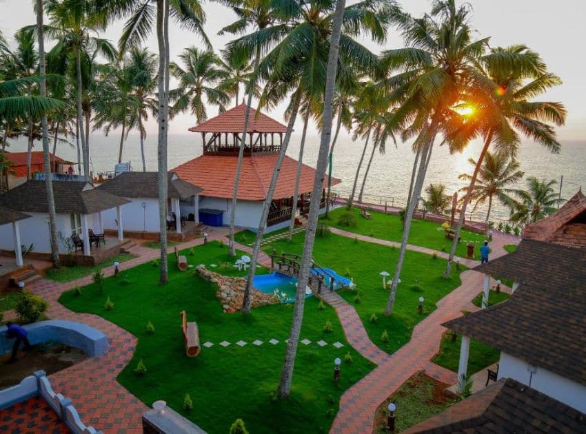 Book Memmsta Sun View Beach Resort in Varkala