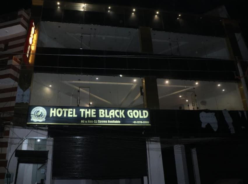 Hotel The Black Gold - Image 3