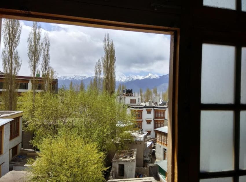 Tsaskan Hotel - Image 2